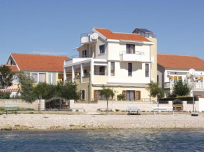 Отель Villa Ivana B&B  Задар